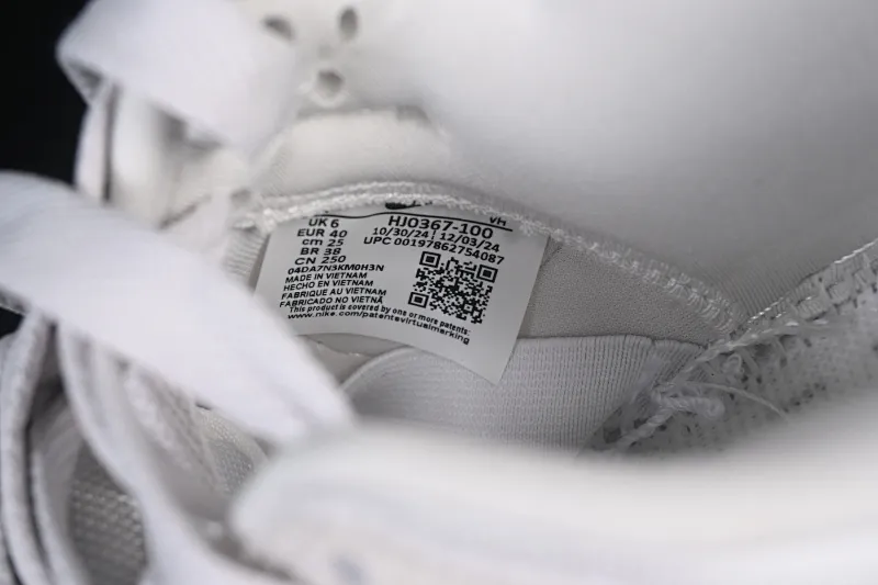 All Categories Nk SB Dunk Series Nk SB Dunk Low Low-top sneakers Nike SB Dunk Low Pro B "Pale Ivory" Ivory Low-top casual sneakers HJ0367-100